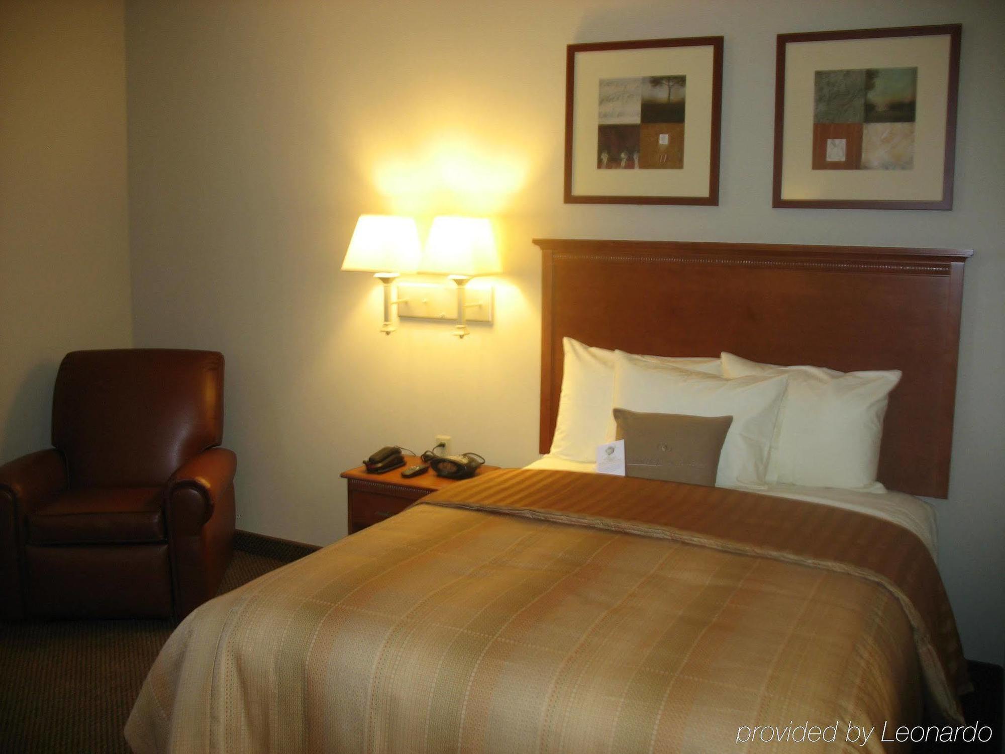 First Inn Suites Джермантаун Экстерьер фото