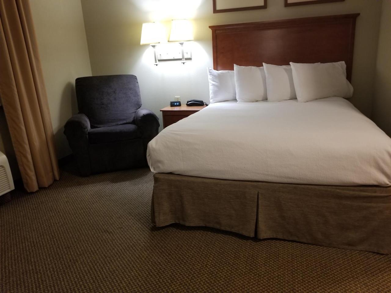 First Inn Suites Джермантаун Экстерьер фото